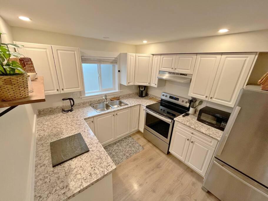 דאנקן Modern Studio With Soft Tub And Mountain Views - Ratcliffe Guest Suite מראה חיצוני תמונה