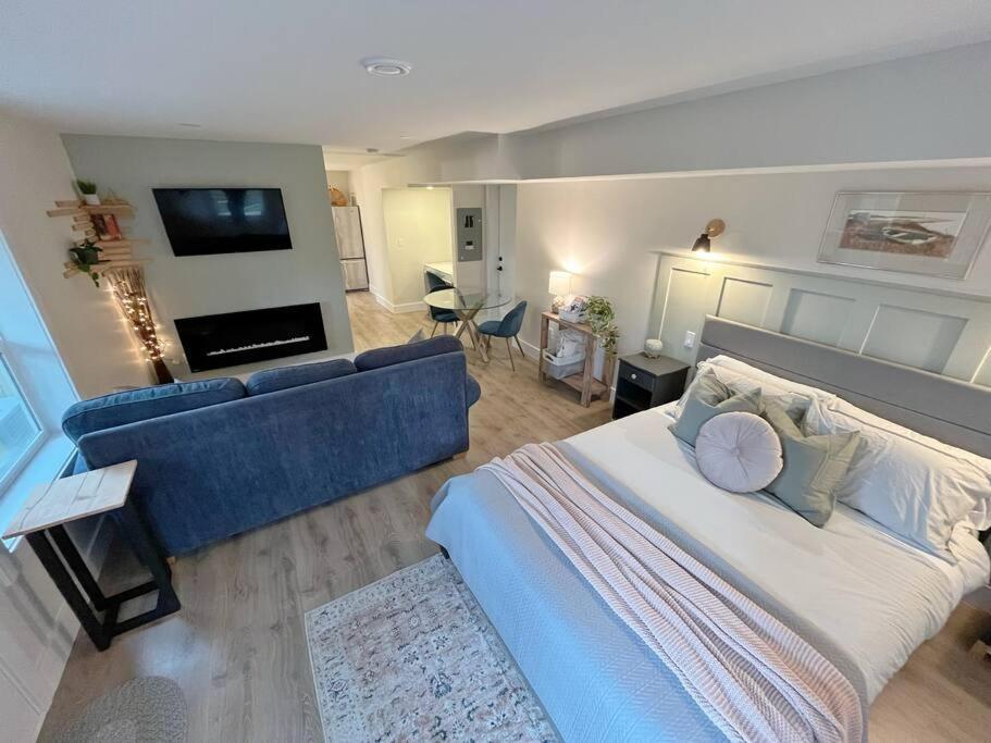 דאנקן Modern Studio With Soft Tub And Mountain Views - Ratcliffe Guest Suite מראה חיצוני תמונה